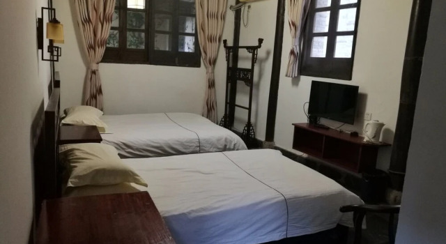 Xiaoshanlou International Youth Hostel, Prenota Ostello Hotel a Jiangsu con parcheggio, Parcheggio