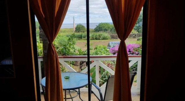 Бунгало Superior Hostal Akapu