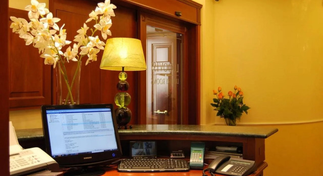 Luxury Ludovisi Rooms, Prenota Hotel Hotel a Roma con parcheggio, vicino a Quartiere Coppedè, Parcheggio