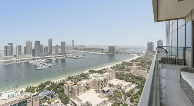 Апартаменты Luxury at Ocean Heights Views Dubai Marina 4 Beds Sleeps 8