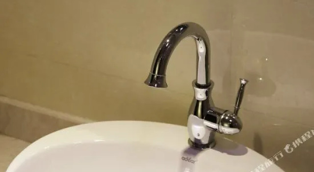 Jiaozi Hotel, Prenota Hotel Wuwei Gansu