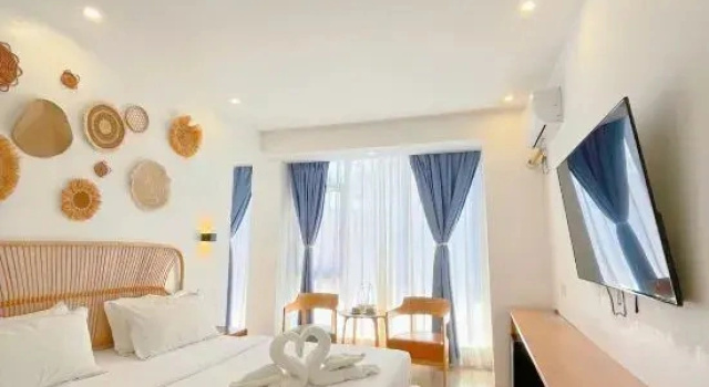 Двухместный люкс с видом на город Fun Hotel