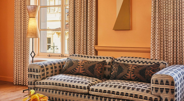 Полулюкс Downtown Los Angeles Proper Hotel, a Member of Design Hotels