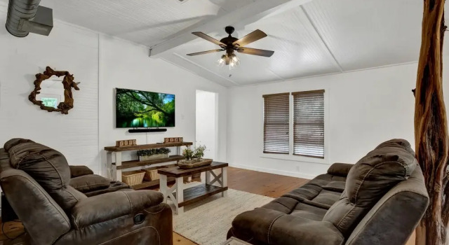 Blanco River Access Five Min to Downtown San Marcos, Prenota Hotel San Marcos Texas Hill Country