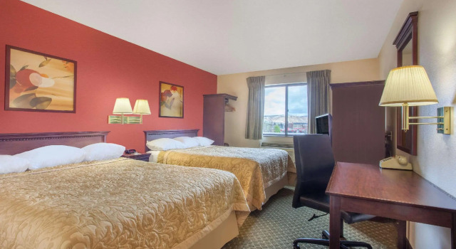 Seksdobbelt suite Super 8 Butte