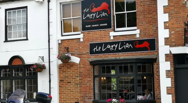 The Lazy Lion, Boek Hotel Hotels in Hampshire met parkeren, Parkeren
