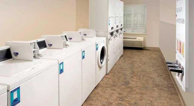 WoodSpring Suites Louisville Clarksville