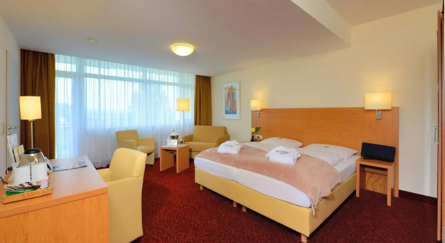 Ringhotel Haus Oberwinter, Prenota Hotel Remagen 