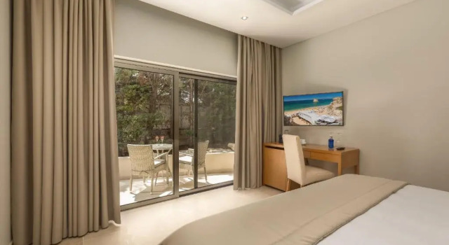 Люкс Caneiros Luxury House & Suites