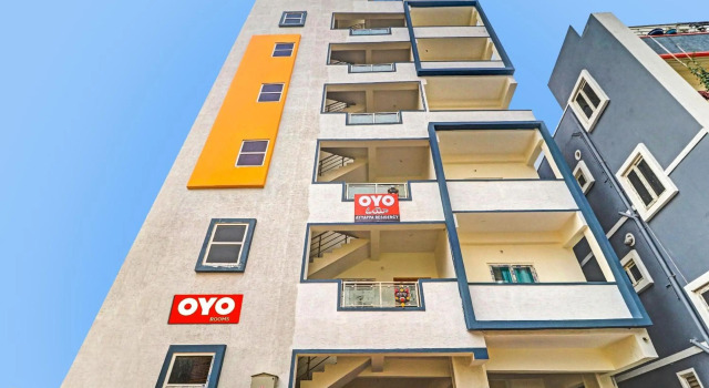 OYO Flagship 70323 Ayyappa Residency