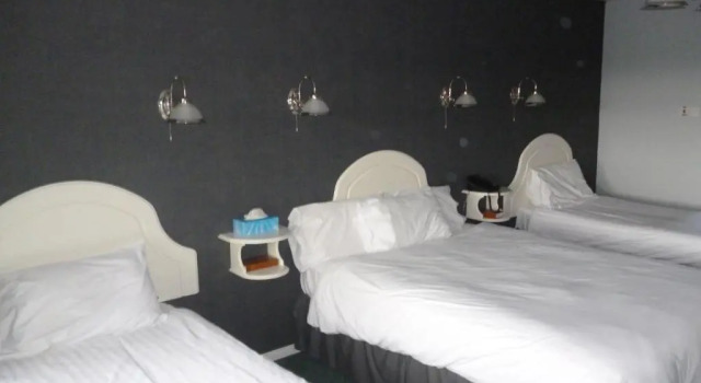 Семейный номер Standard 5 Corners Guest Inn