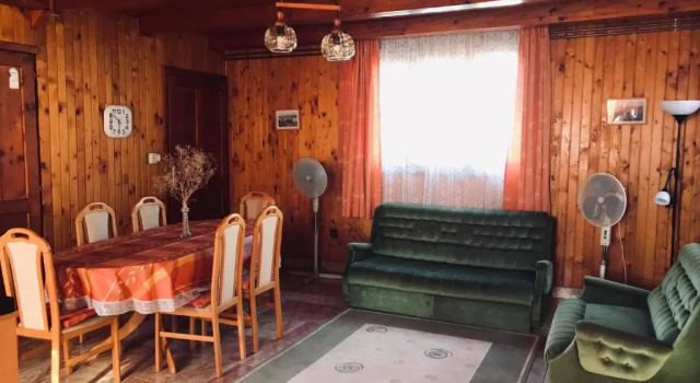 Lellei Pihenőház Balatonlelle