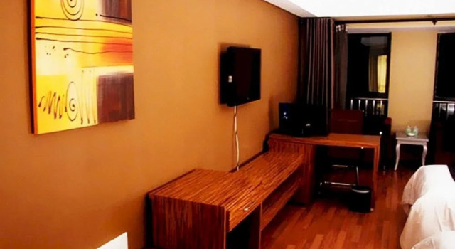 Ningxia Jinshi Kaiyuan Holiday Hotel, Book Hotel Jinfeng Yinchuan