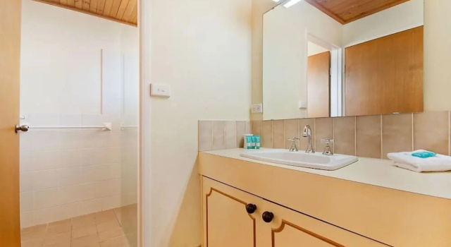 Апартаменты Elsewhere 3- Town Location - Stone Real Estate Yamba