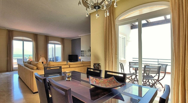 Comfortable apartment with sea views near Estepona, within walking distance from the sea, Забронировать Апартаменты/квартира Апартаменты Манилва, Апартаменты/квартира