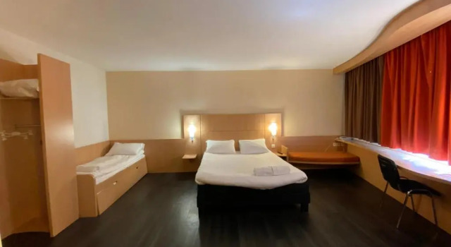 Трёхместный номер Standard ibis Martigues Centre