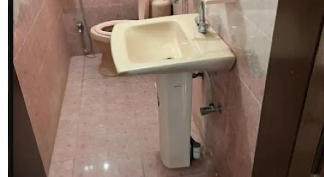 Deluxe Zimmer New Era multan Guest House