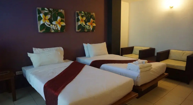 Номер Superior Bangkok Travel Suites Hotel