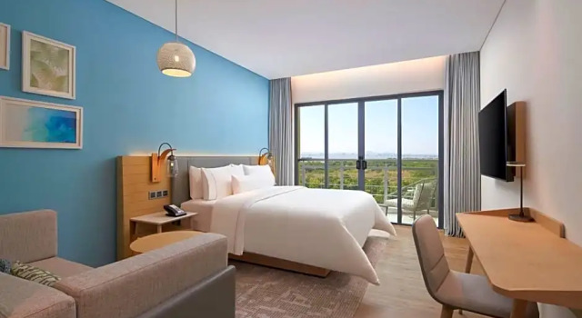Двухместный номер Deluxe с балконом и с видом на океан Element by Marriott Xiamen Tongan