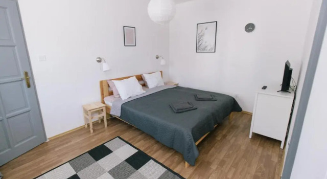 Alle Bed & Breakfast, Buchen Sie Bed & Breakfast Keszthely Zala