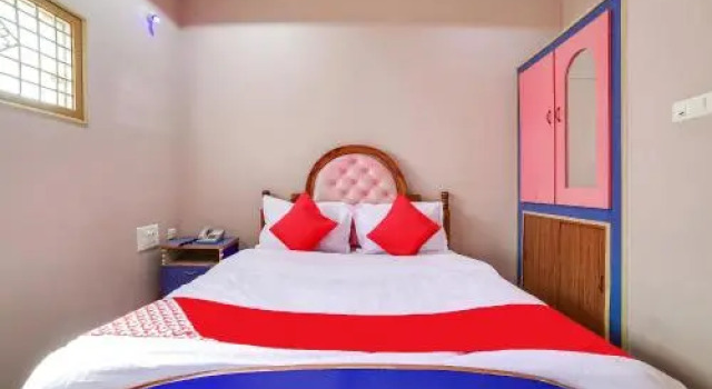 OYO 65103 Hashmi Residency, Rezervovat Hotel Hotely v Andhra Pradesh s parkováním, Parkování
