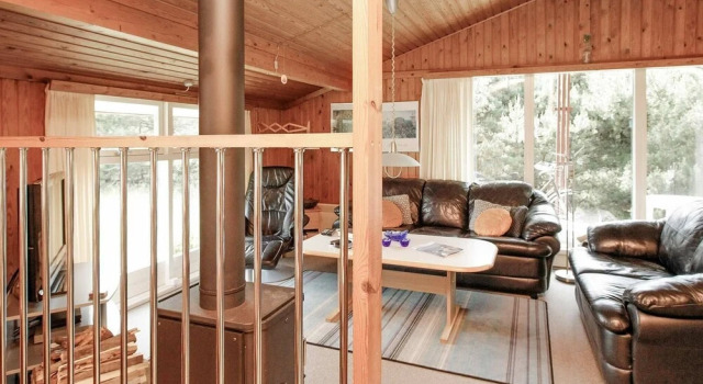 Tranquil Holiday Home in Nordjylland With Terrace, Buchen Sie Hotel Insel Laeso Dänemark