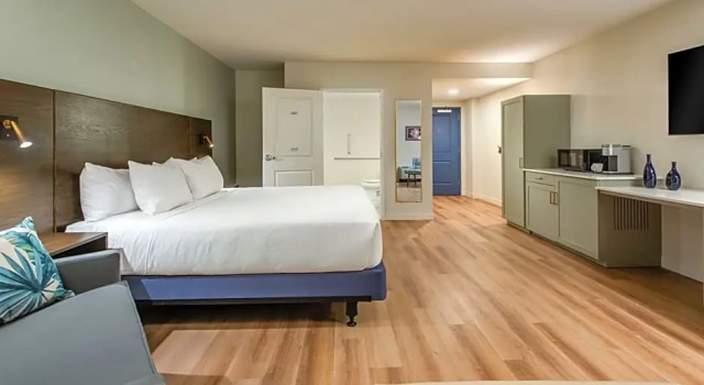 Номер Standard Coast Rehoboth Beach, Tapestry Collection By Hilton