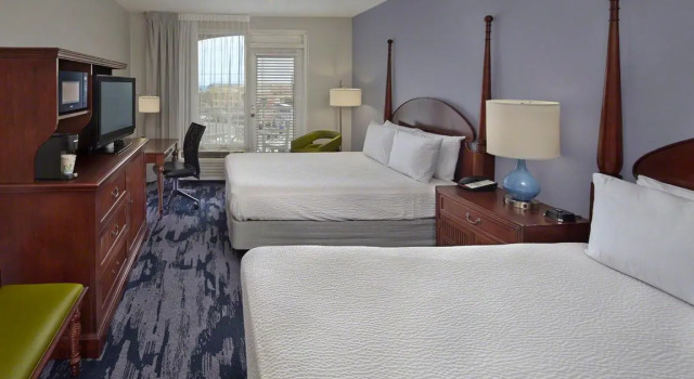 Двухместный номер Standard с балконом SummerPlace Inn