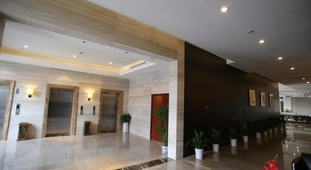 Hangzhou Pinjiang Business Hotel, Забронировать Отель Отели Цзянган с парковкой, Парковка