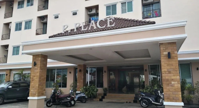 P. Place Service Residence