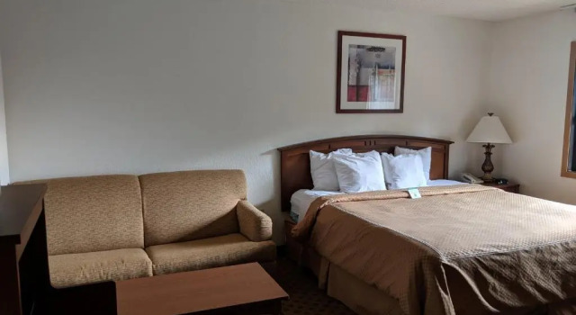 Люкс Boarders Inn and Suites by Cobblestone Hotels - Ripon