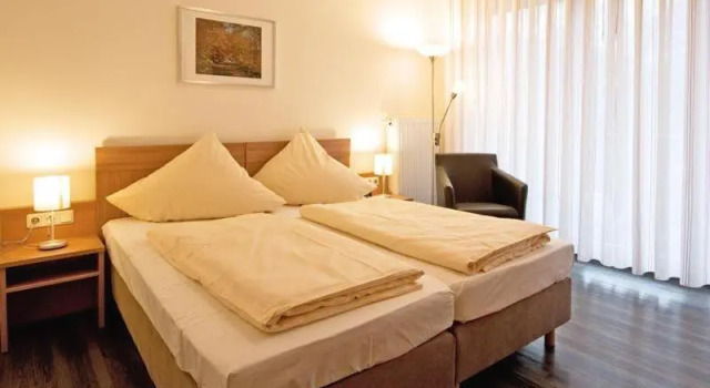 Двухместный номер Standard с балконом Haller Hotel Garni