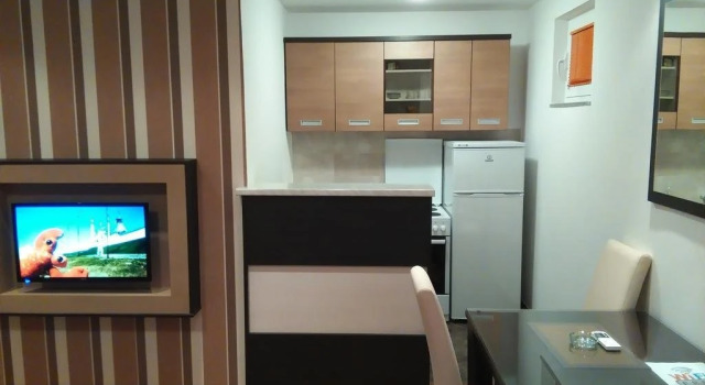 Apartments Leo, Забронировать Апартаменты/квартира Отели Требине с парковкой, Парковка