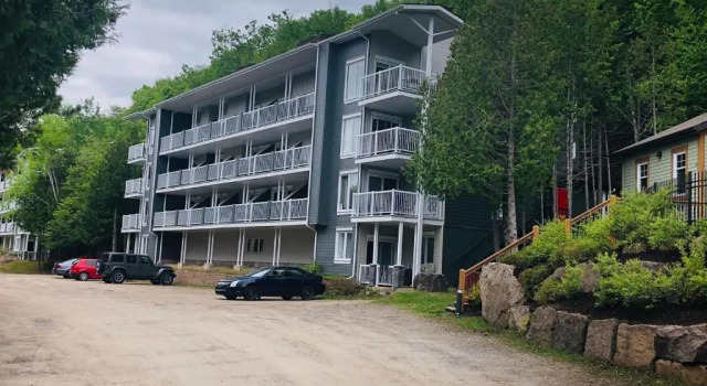 Tremblant Studio Kona by My Tremblant Location, Rezervasyon Otel Mont-Tremblant Village 