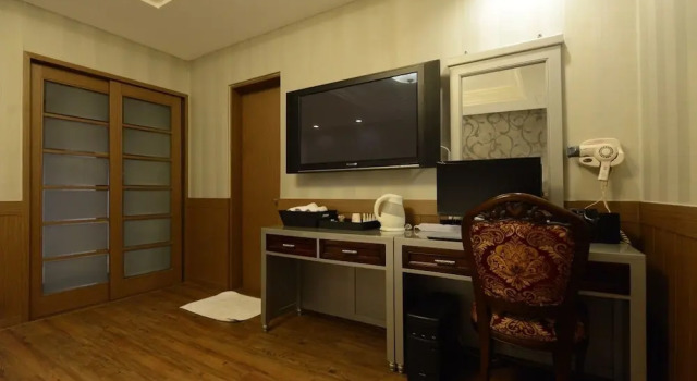 Двухместный номер Premium Central Tourist Hotel