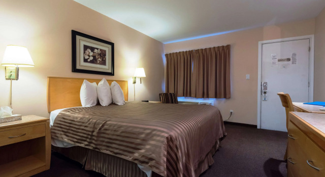 Номер Standard Canadas Best Value Inn-Prince George