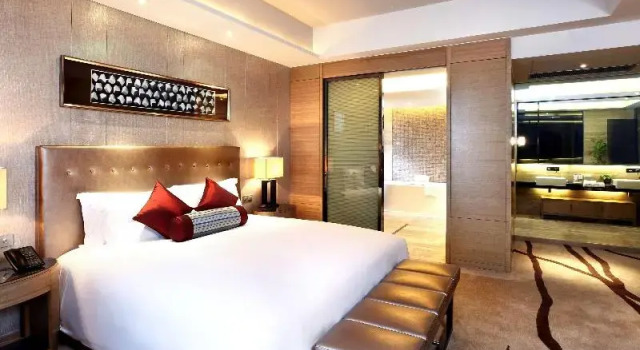Номер Standard Grand Mercure Jinan Sunshine
