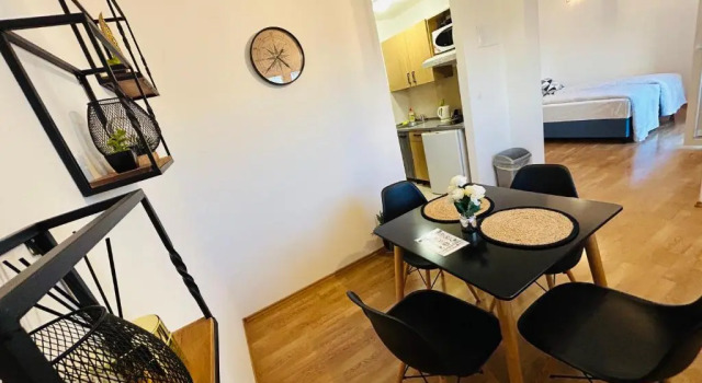 Студия с балконом и с видом на море Apartments Angelo
