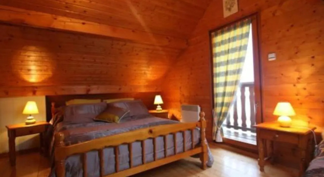 Charmant Chalet Vosgien - Idéal Couple/Curistes - Calme et Nature - Proche Plombières-les-Bains - FR-1-589-230, Book Chalet Villas in Lorraine, Villa