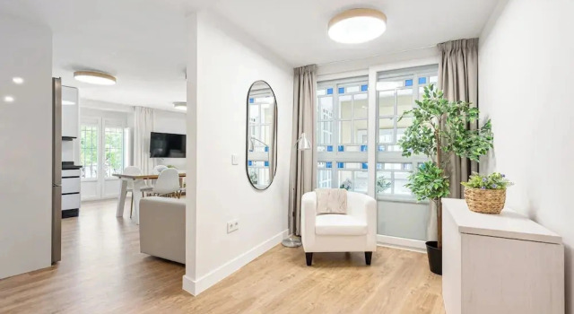 Stay U-nique Apartment Plaza de la Merced, Забронировать Апартаменты/квартира Малага Коста-дель-Соль, рядом с Malaga Town Hall
