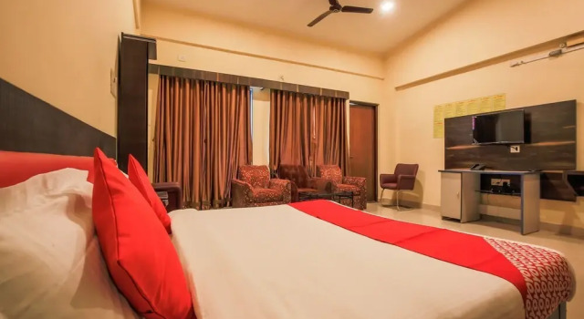 Mahalasa Guest House By OYO Rooms, Boek Pension Nerul Noord-Goa