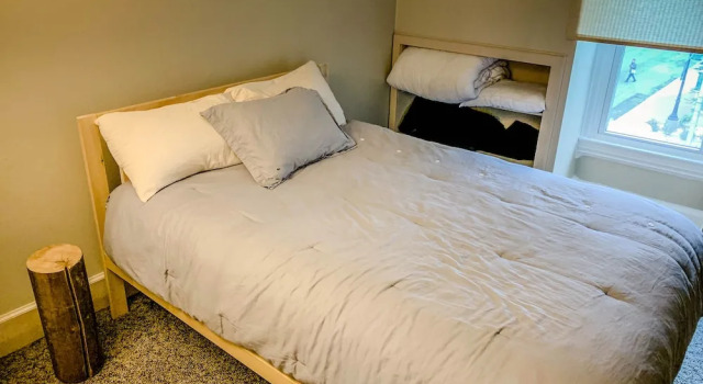 Quirky Downtown Loft, Забронировать Отель Гаррисберг Hershey-Harrisburg, рядом с Открытая сцена в Гаррисберге