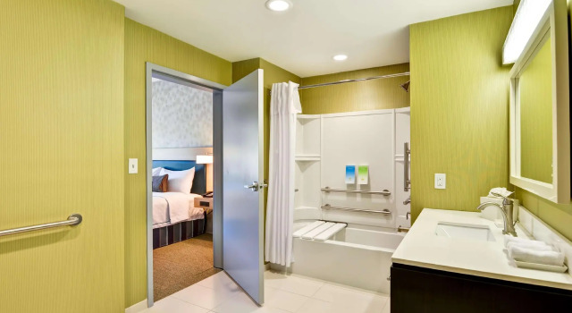 Двухместный люкс Home2 Suites By Hilton Stafford Quantico