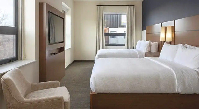 Четырёхместный люкс c 1 комнатой Residence Inn By Marriott Philadelphia Bala Cynwyd