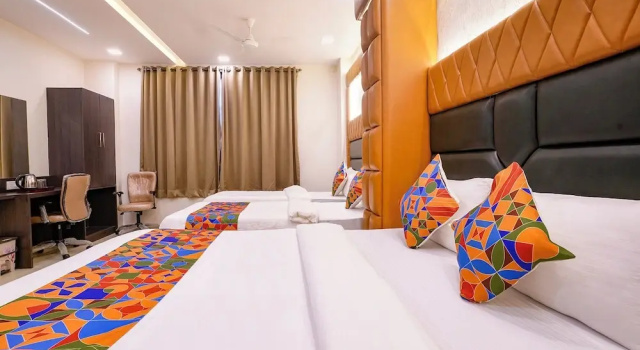 Номер Premium Fabhotel Sunshine Residency