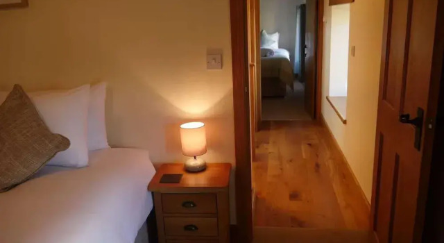 Cherry Trees - 2 Bedrooms -pets Ok - Woodburner