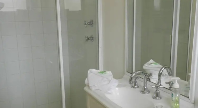 Номер Deluxe Harbourside Motel