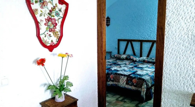 Apartment With 3 Bedrooms in Cortes y Graena, With Wonderful Mountain View and Enclosed Garden, Book Lejlighed Hoteller i Graena med parkering, Parkering