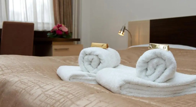 Hotel Expo, Забронировать Отель Отели Братиславы 3 звезды, рядом с Михальская башня, 3*