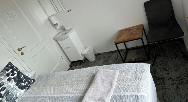 Коттедж с 5 комнатами Guesthouse Dyngja